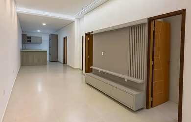 Imagem: A casa em condomínio possui 3 Dormitórios, 2 Banheiros, 2