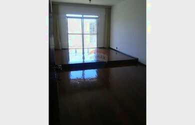 Imagem 7: Apartamento 3 Quartos, 3 Banheiros no Coração do Centro Atrás da Igreja Catedral