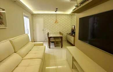 Imagem: O apartamento possui 2 Dormitórios, 2 Banheiros, 1 Vaga na