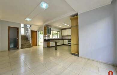 Imagem 14: Sobrado a VENDA por R$ 2.350.000,00 localizado no Residencial Granville