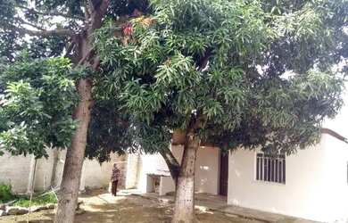 Imagem: A casa possui 2 Dormitórios, 1 Banheiro, 5 Vagas na garagem