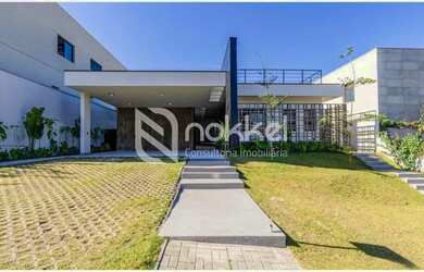 Imagem: A casa em condomínio possui 3 Dormitórios, 5 Banheiros, 4