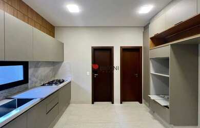 Imagem 5: Casa com 3 quartos/suítes, 280 m², à venda por R$ 3.300.000 - Condomínio...