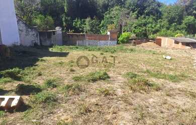 Imagem: O terreno possui 833m² de Área, Imóvel novo e está localizado