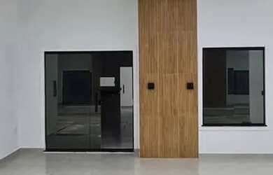 Imagem: A casa em condomínio possui 2 Dormitórios, 2 Banheiros, 2