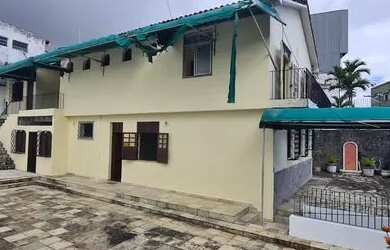 Imagem 1: VENDO CASA BROTAS 7/4. Varanda, 390m² de Área, 4 Vagas na garageme5...