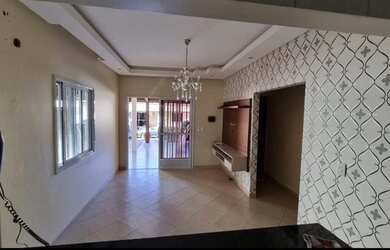 Imagem: A casa em condomínio possui 2 Dormitórios, 2 Banheiros, 2