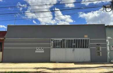 Imagem: Casa 2 quartos, sala, cozinha, Wc, área de serviço e garagem