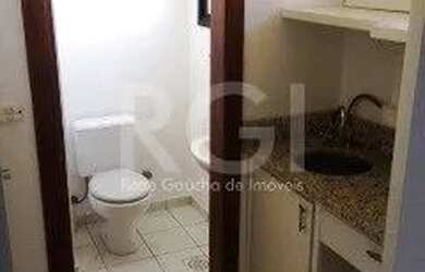 Imagem: O depósito possui 33m² de Área e está localizado em Petrópolis