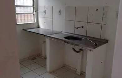 Imagem: A casa possui 2 Dormitórios, 2 Banheiros, 1 Vaga na garagem