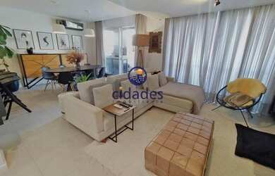 Imagem: A casa possui 3 Dormitórios, 4 Banheiros, 2 Vagas na garagem