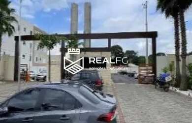 Imagem: A casa possui 2 Dormitórios, 1 Banheiro, 1 Vaga na garagem