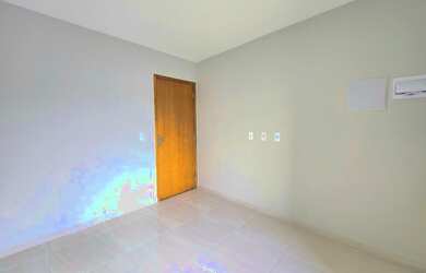 Imagem 2: Sobrado geminado com 58m² localizado no bairro Paranaguamirim para à...