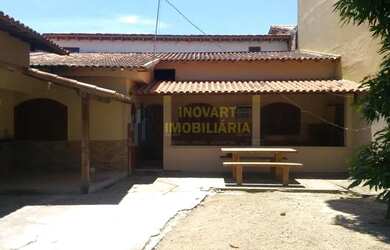 Imagem: A casa possui 3 Dormitórios, 3 Banheiros, 1 Vaga na garagem