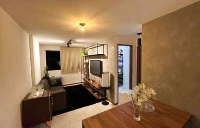 Imagem: A casa possui 2 Dormitórios, 2 Banheiros, 1 Vaga na garagem