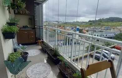 Imagem: O apartamento possui 2 Dormitórios, 1 Banheiro, 1 Vaga na garagem