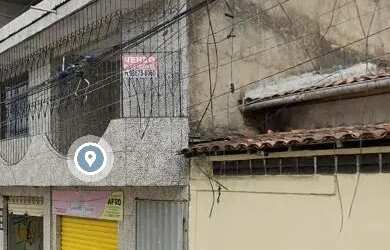 Imagem: A casa possui 3 Dormitórios e 2 Banheiros e está localizado