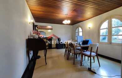 Imagem 2: Casa em Rua Eunice Weaver - Seminário - Curitiba/PR