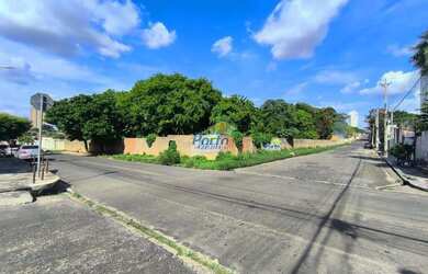 Imagem: O terreno possui 3.200m² de Área e está localizado em Planalto