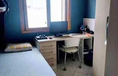 Imagem 12: Casa em Porto Alegre, no bairro Hípica, com 3 dormitório s , e 3 banheiros,...