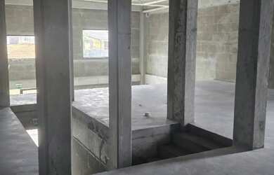 Imagem 14: Locação Comercial - Sala com 2 pisos e 201m² e 2 banheiros - Balneário...