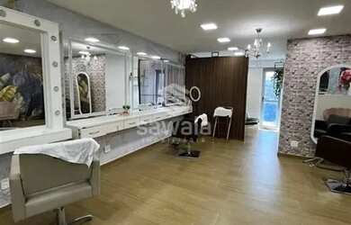 Imagem: O depósito possui 2 Vagas na garagem, 60m² de Área e está