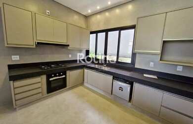 Imagem 7: Casa Condomínio Fechado para alugar, 4 quartos, Jardim Botânico - Uberlândia/MG...