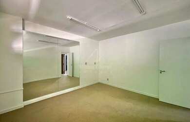 Imagem 3: 34644) à venda - Sala com , no Savassi