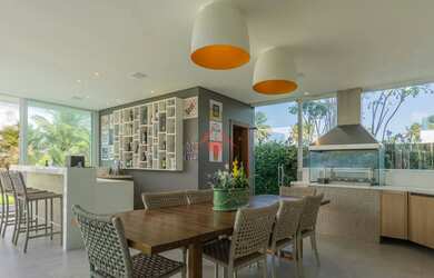 Imagem 11: Mansão dupla de frente para o mar em Guarajuba com 8 quartos