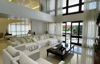 Imagem: A casa possui 3 Dormitórios, 5 Banheiros, 5 Vagas na garagem