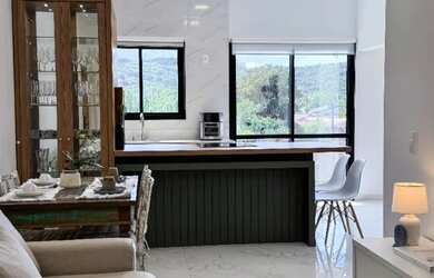 Imagem: O apartamento possui 2 Dormitórios, 2 Banheiros, 1 Vaga na