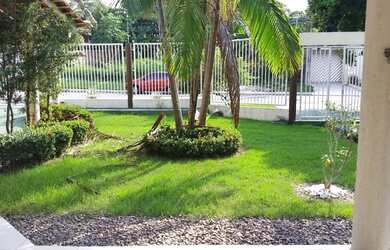 Imagem 9: Alugo / Vendo Casa Alto Padrão / Ponta Negra/ 4 suítes