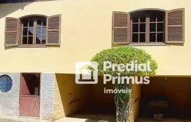 Imagem: A casa possui 3 Dormitórios, 3 Banheiros, 5 Vagas na garagem