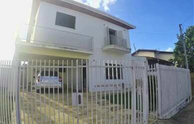 Imagem: A casa em condomínio possui 4 Dormitórios, 3 Banheiros, 3