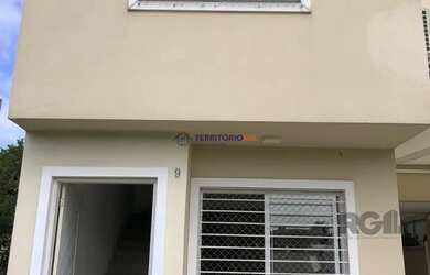 Imagem: A casa em condomínio possui 2 Dormitórios, 2 Banheiros, 2