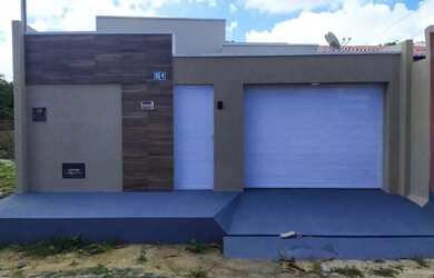 Imagem: A casa possui 2 Dormitórios, 2 Banheiros, 1 Vaga na garagem