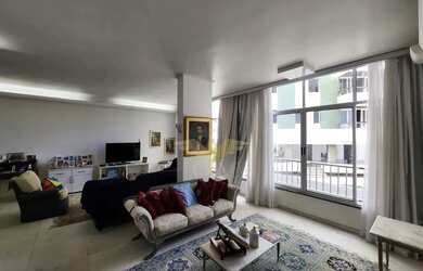 Imagem: Apartamento 4 Quartos Distribuído Em 250M² E 1 Vaga De Garagem