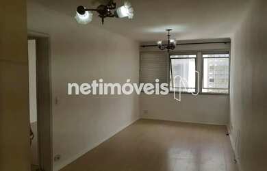 Imagem: O apartamento possui 1 Dormitório, 1 Banheiro e 48m² de Área