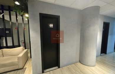 Imagem: O depósito possui 1 Vaga na garagem e 255m² de Área e está