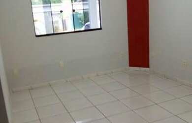 Imagem: A casa possui 3 Dormitórios, 1 Vaga na garagem e está localizado