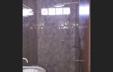 Imagem: A casa possui 2 Dormitórios, 2 Banheiros, 1 Vaga na garagem