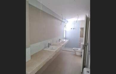 Imagem 12: ISSA HAZBUM RESIDENCIAL. Piscina, Varanda, Vista para o mare480m² de...