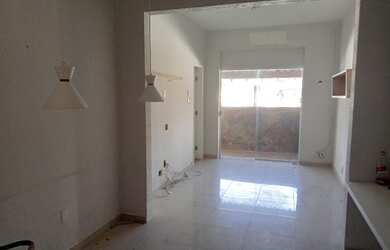 Imagem: A casa em condomínio possui 3 Dormitórios, 2 Banheiros, 1