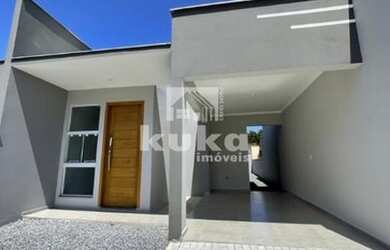 Imagem: A casa possui 2 Dormitórios, 1 Banheiro, 1 Vaga na garagem