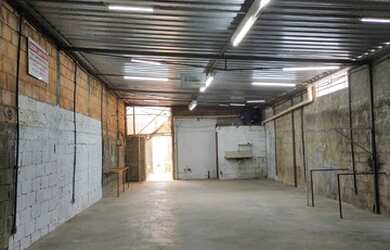 Imagem 2: Galpão/Depósito/Armazém para aluguel tem 100 metros quadrados