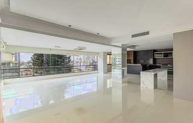 Imagem: O apartamento possui 3 Dormitórios, 4 Banheiros, 4 Vagas na