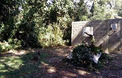 Imagem 5: Terreno casa iniciada Iguape