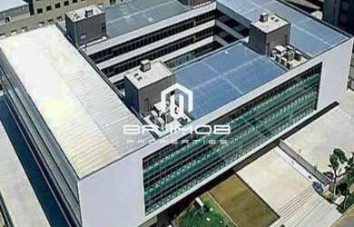 Imagem: O depósito possui 5 Vagas na garagem, 1.430m² de Área e