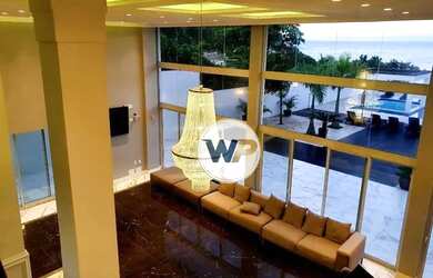 Imagem: A casa possui 5 Dormitórios, 5 Banheiros, 3 Vagas na garagem