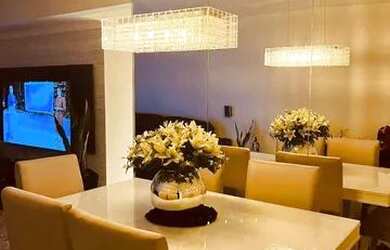 Imagem: O apartamento possui 3 Dormitórios, 2 Banheiros, 2 Vagas na